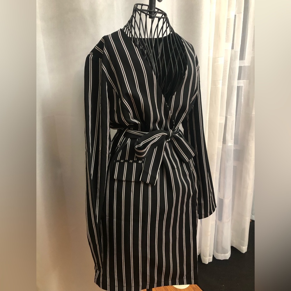 Chic Blazer Dress